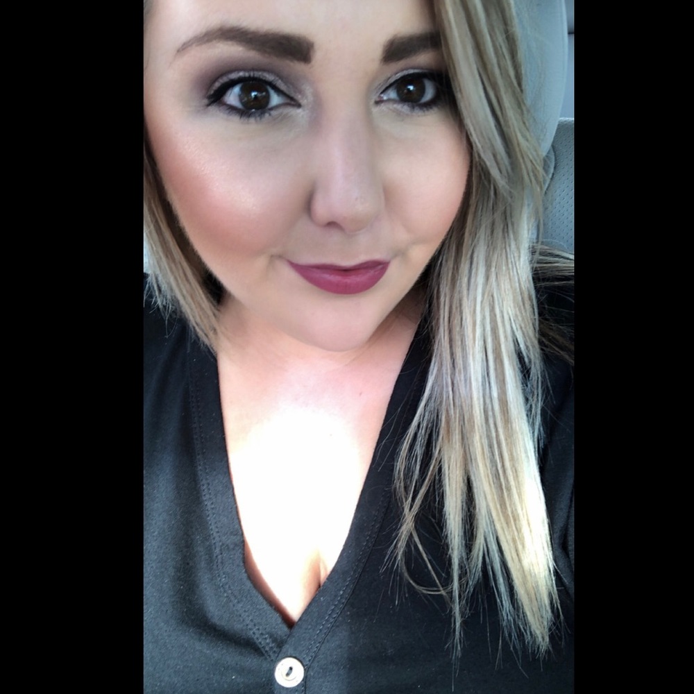 Meet your Posher, Sophia